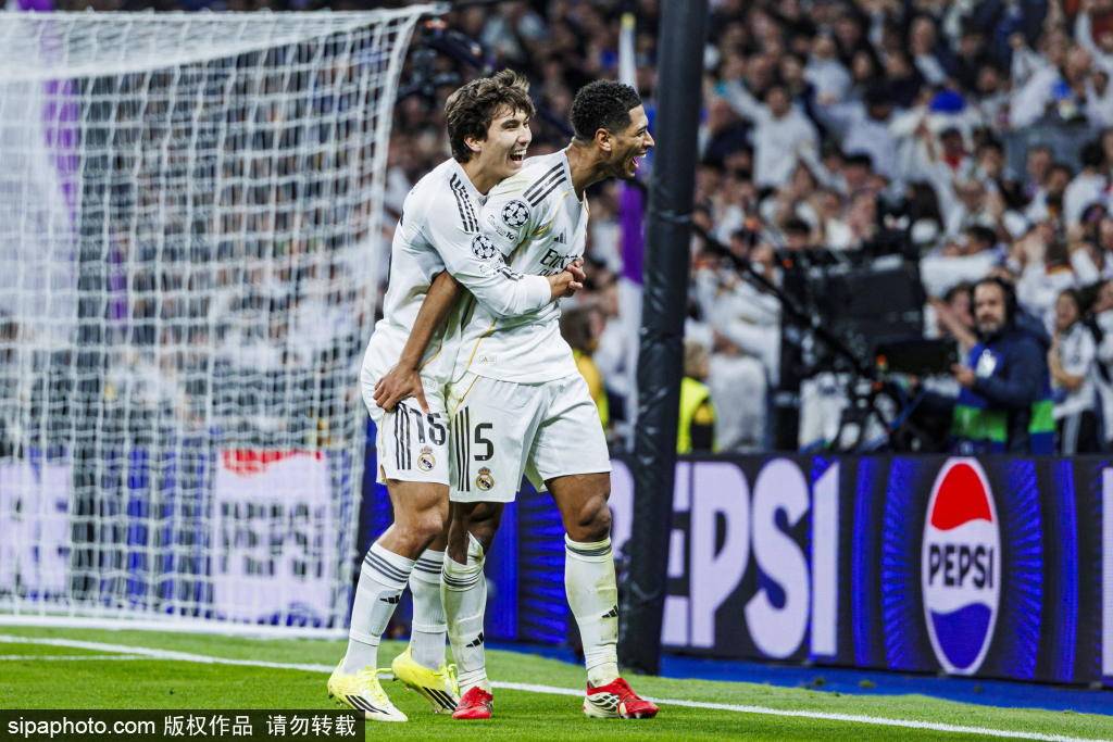 西甲天价薪资榜：皇马7人上榜！姆巴佩3130万居首 维尼修斯差距惊人