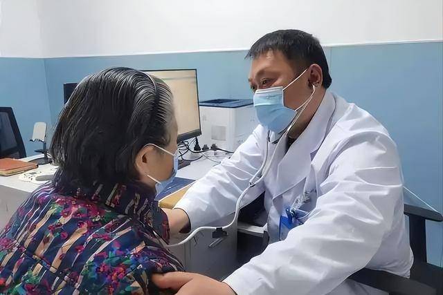 香菇再次被关注！医生发现：癌症患者吃香菇，不过多久或有3变化
