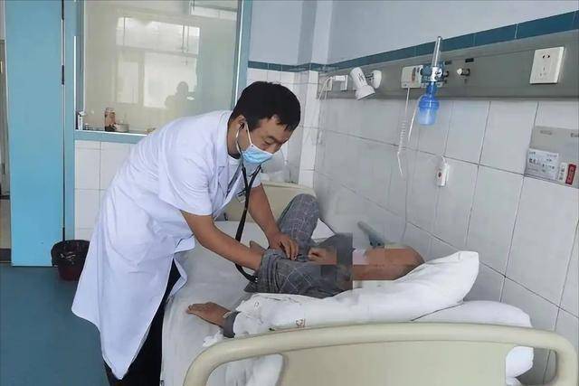 能否长寿，先查肌酐！医生直言：62岁之后，肌酐别超过这个范围