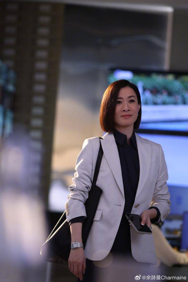 佘诗曼回应“2亿身家是否属实”：数字是秘密