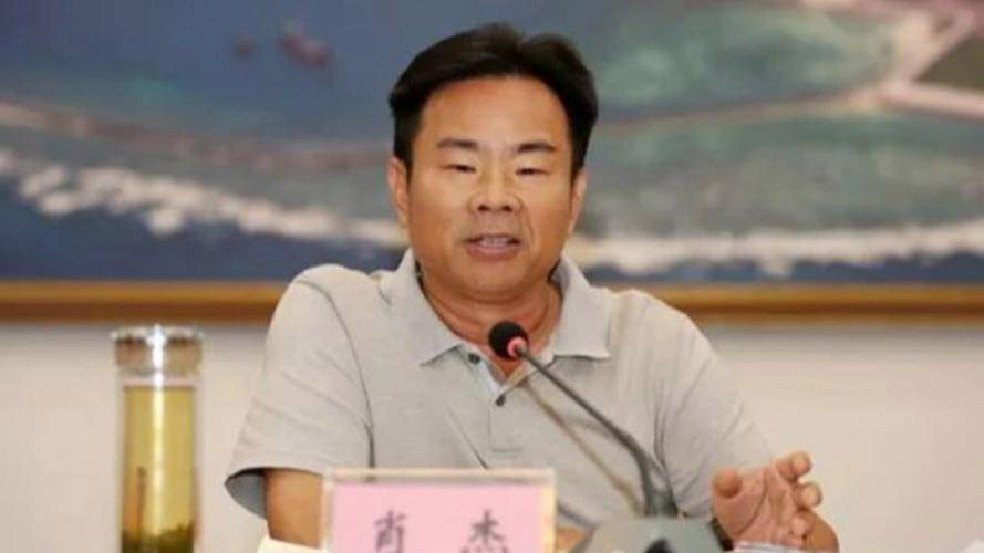 中纪委打下今年第10“虎”，曾任“中国最大地级市”首任主官，上个月94人被查