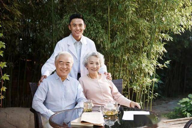 长寿最好方式不是养生、睡觉，而是在63-68岁这五年，要保持这8点