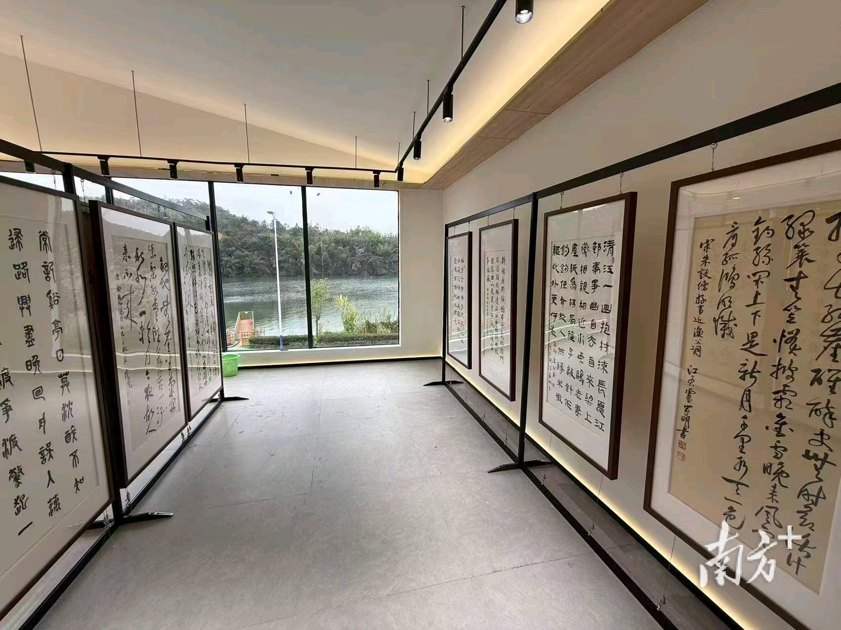 新年添墨香，中国文化名家书法邀请展在封开小镇举行