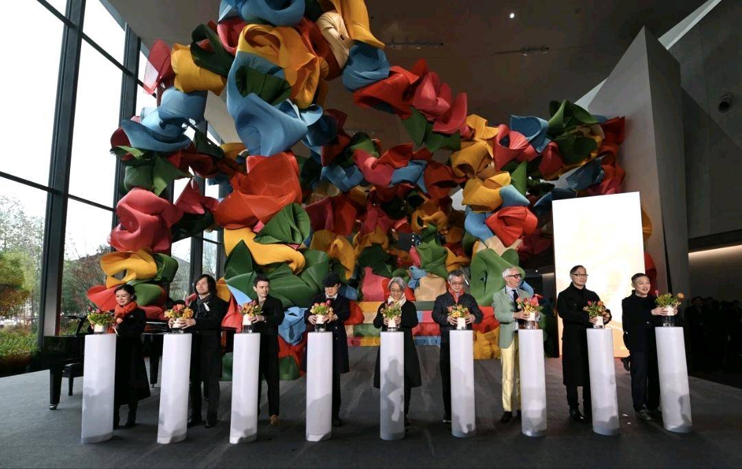 “烟火指数·成都双年展”今日盛大启幕 全球251位艺术家汇聚蓉城