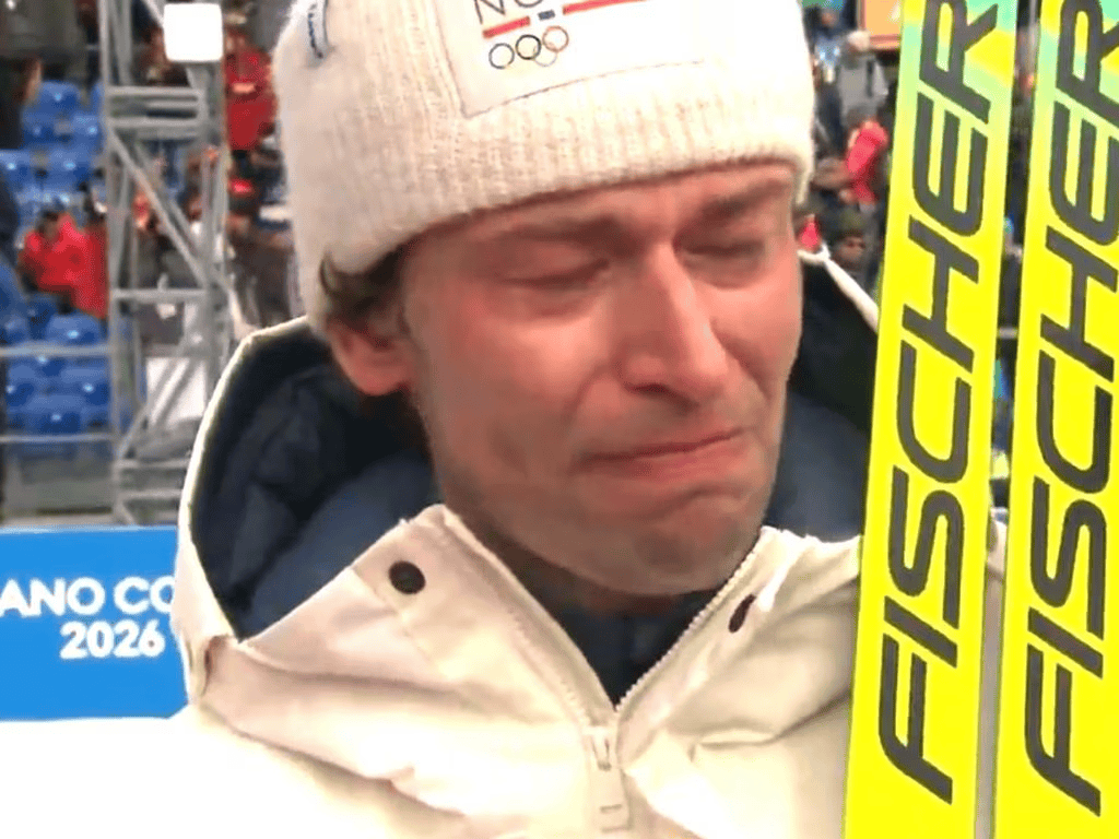 图片[2]-直播镜头前自曝出轨！冬奥会铜牌得主：队友夺冠纪念猝死好友，他“自杀式社死”求复合 -华闻时空