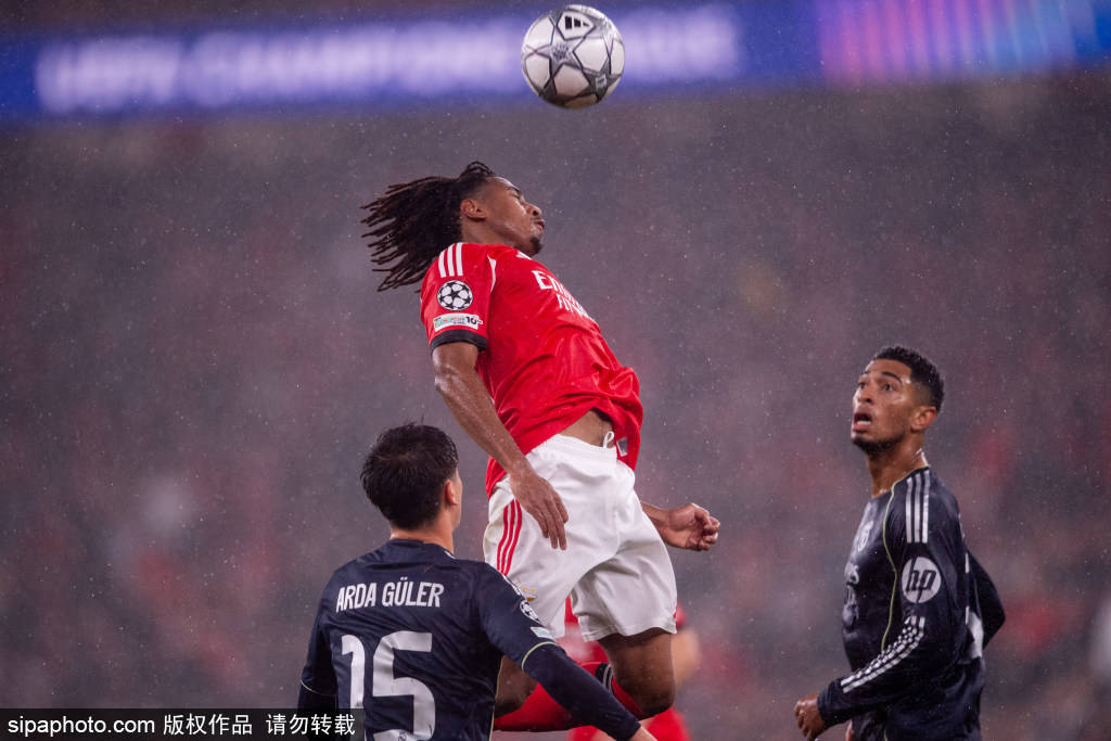 穆里尼奥的战术革命：本菲卡逆转皇家马德里的背后故事