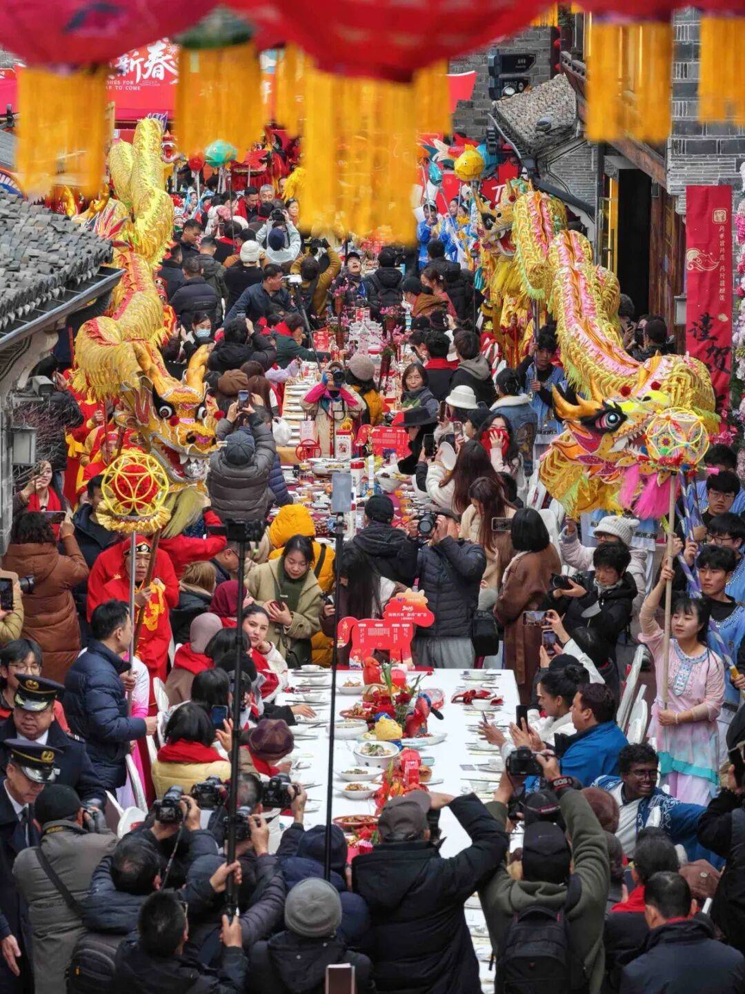 彩票平台- 彩票网站- APP下载 【官网推荐】2026福彩暖冬行动 2026米长桌宴热闹开席！500份福袋惊喜派送承包新年好运