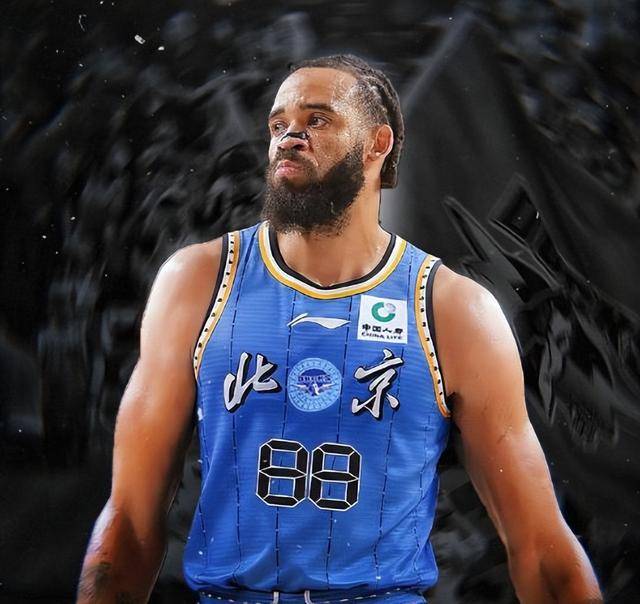 CBA盘口与数据深度__今日CBA盘口分析·大小分策略·球队档案N3冠中锋麦基自宣：