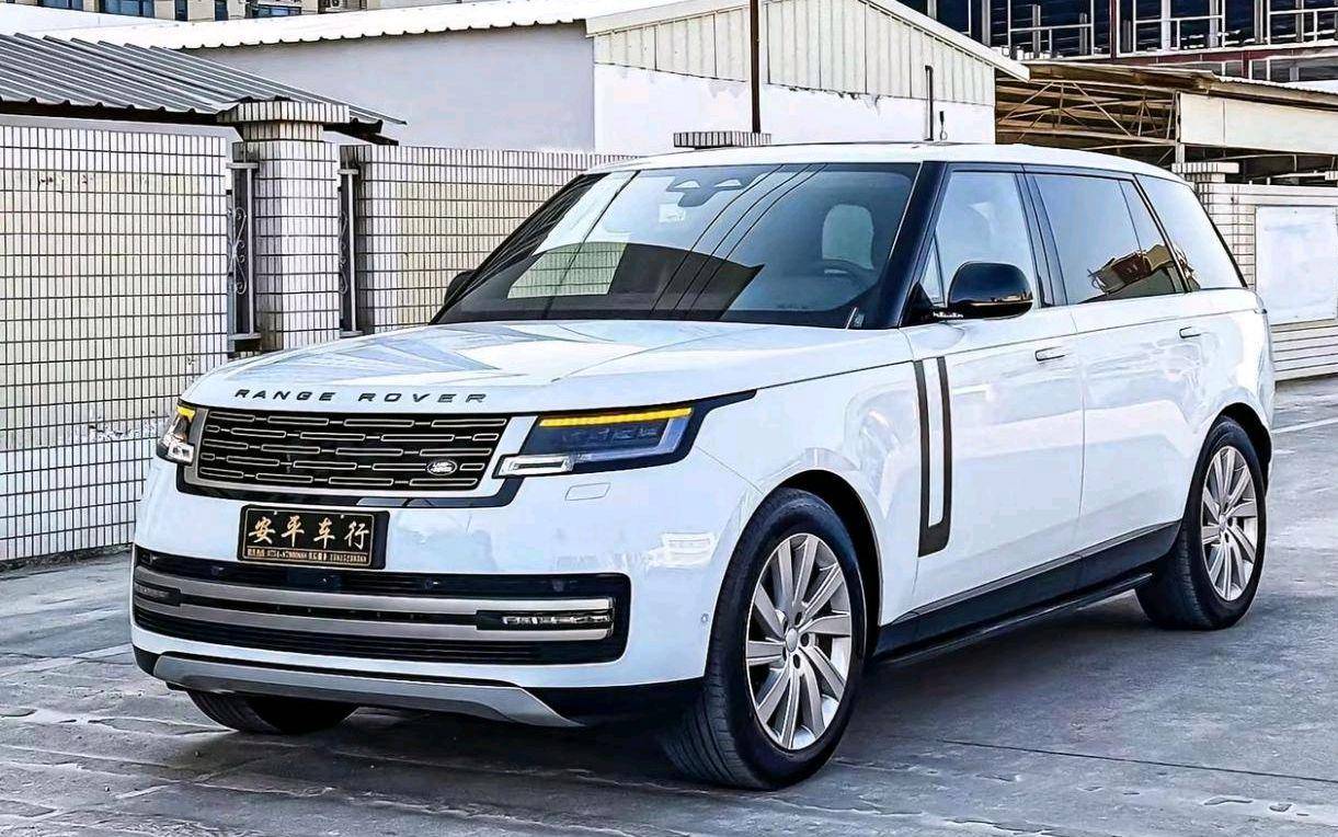 第五代路虎揽胜：3米轴距加持气场颜值登巅峰