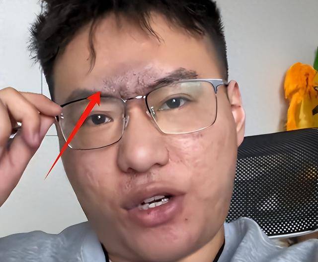 曾经砸神像、睡乱葬岗的“反封建第一人”张树林,如今面相变了?_视频_流量_极端
