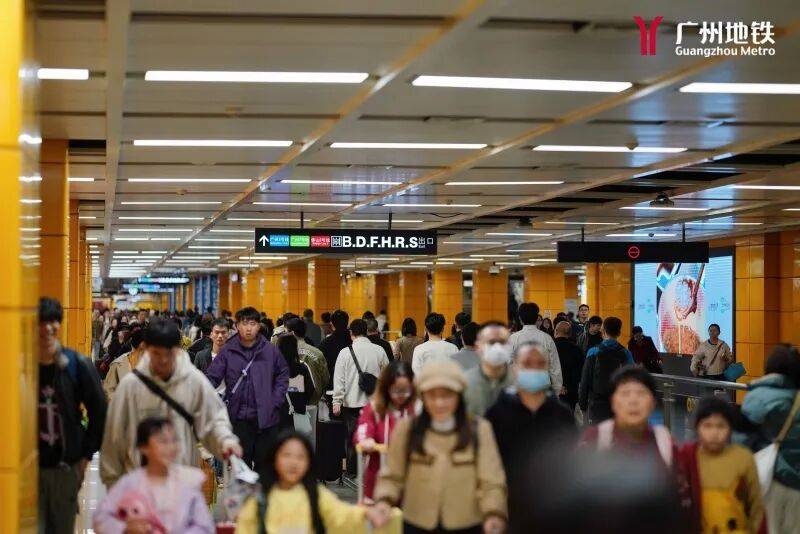 注意!广州地铁多条线路有调整_时间_客流_浔峰