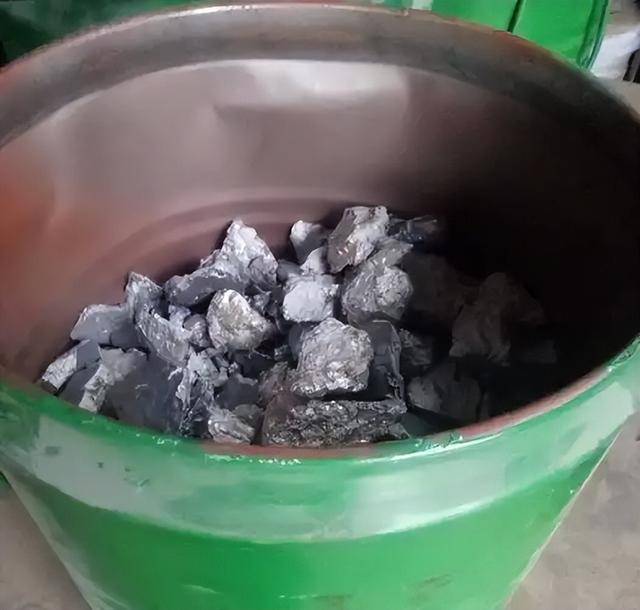 原创 曾经连一克粉末都求不来,如今全球巨头都要看中国石嘴山市