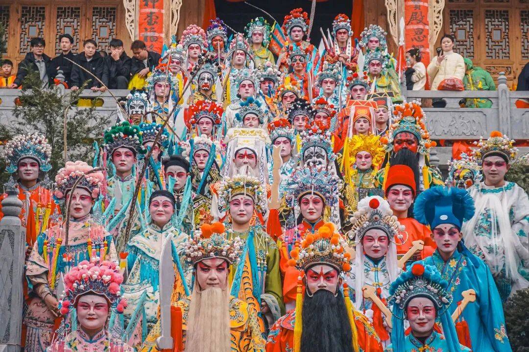 图片[5]-这么适合中国“社恐”体质的狂欢节，为什么在大西北？ -华闻时空