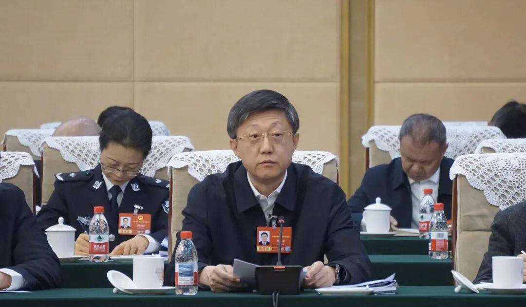 全国人大代表、杭州市委书记刘非:宇树机器人成功亮相春晚并迎来德国总理参访,再次展示了杭州的创新成果、创新能力和创新生态_发展_产业_人工智能