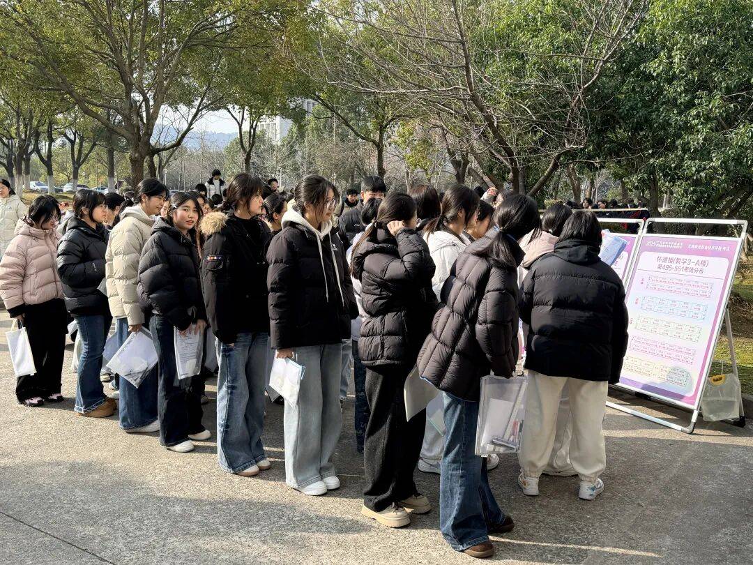 江苏省2026年中职职教高考专业基本技能考试顺利开考_科目组_商业职业_考点