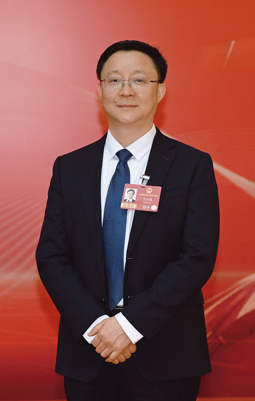 全国人大代表、科大讯飞董事长刘庆峰：布局下一代AI重大专项 推动具身智能从能动走向会理解