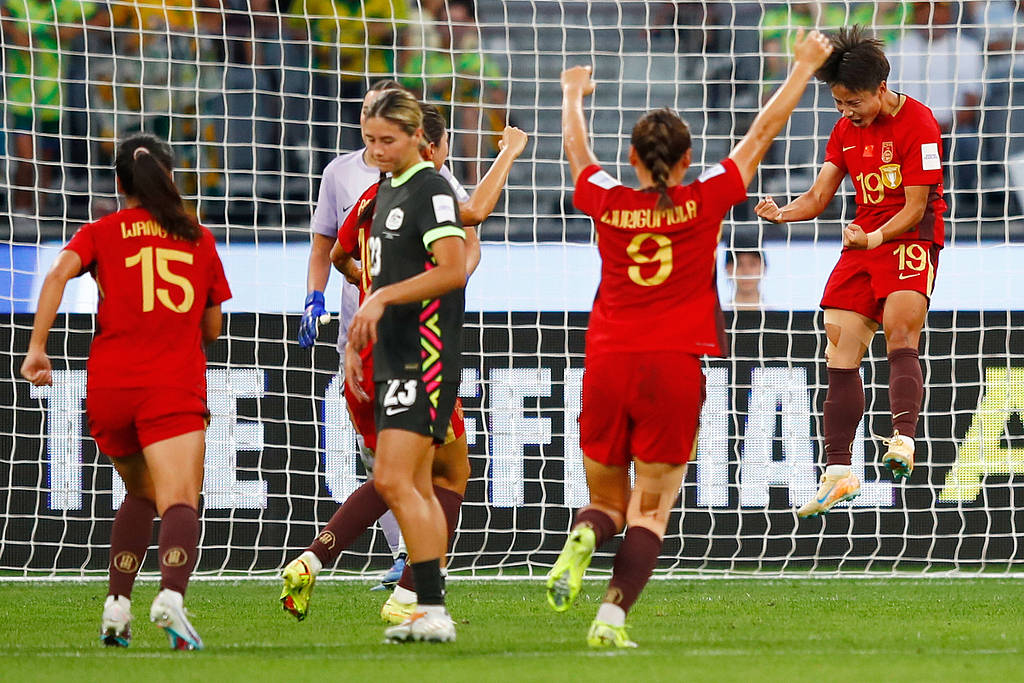 1比2不敌东道主，中国女足遗憾止步女足亚洲杯半决赛