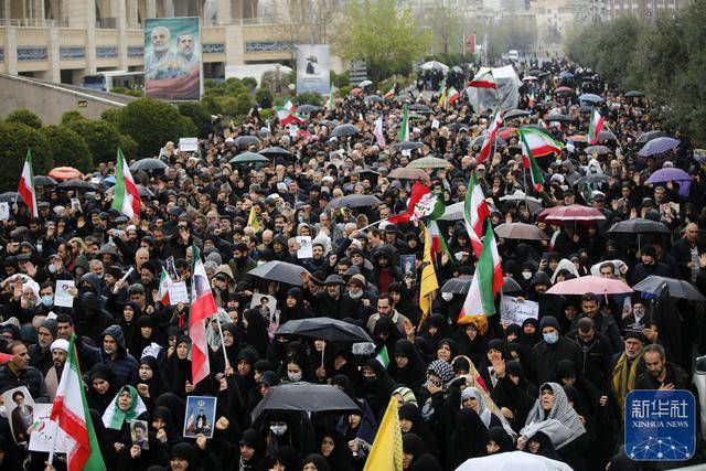 图片[2]-伊朗情报部长伊斯梅尔·哈提卜及其家人的遗体告别仪式在德黑兰举行 -华闻时空