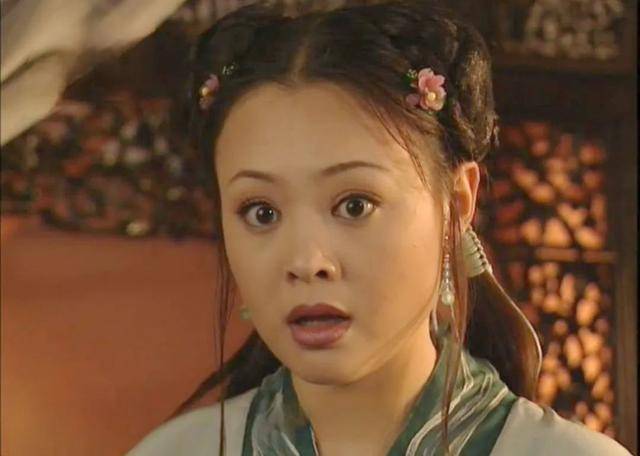 她演丫鬟让人记了25年,教授丈夫等她9年结婚,每月给10万零花钱_崔奕_李晔_角色