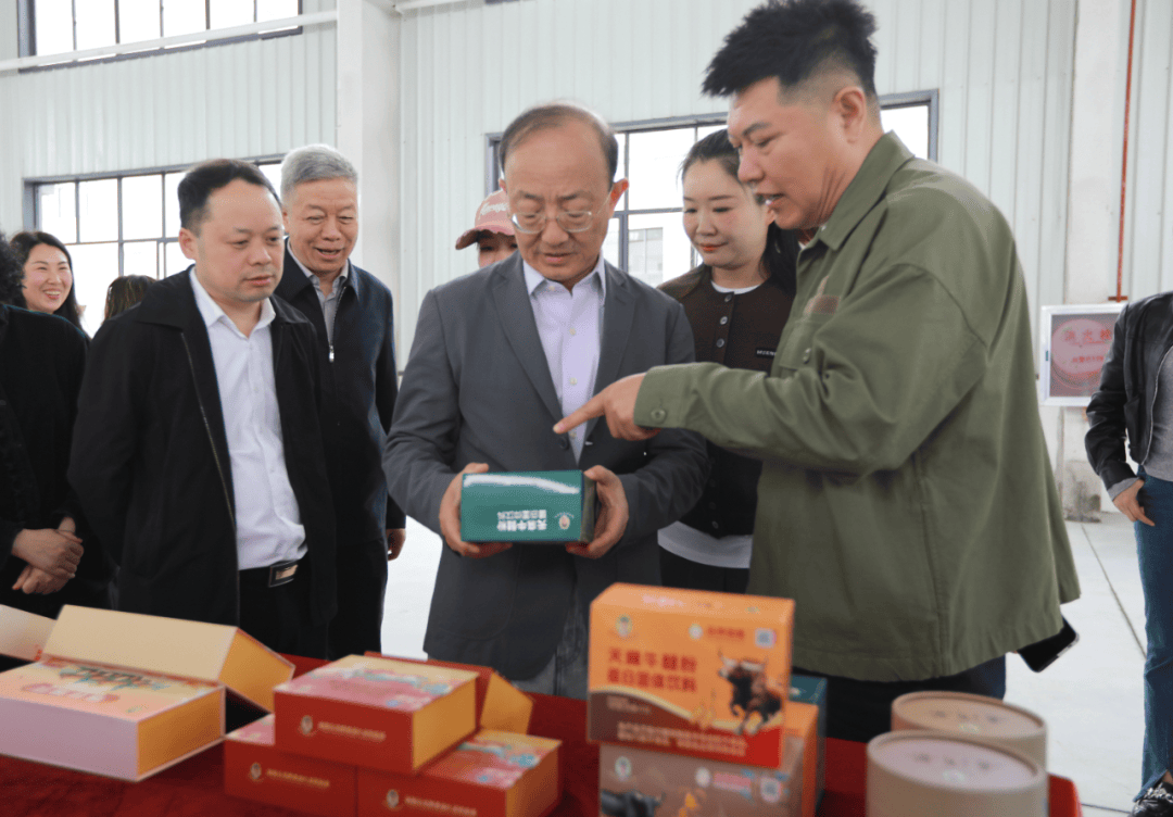 农工党中央副主席张全率队到我县调研_发展_帮扶_资源