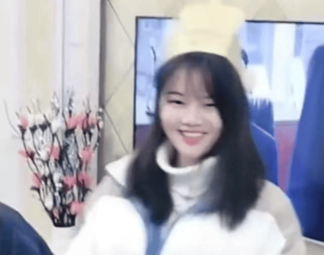 “安庆女医学生被前男友杀害案”二审开庭，未当庭宣判