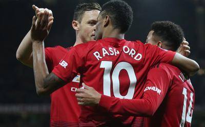 7000万pk3000万！曼联中场两难，选对才能重返巅峰？