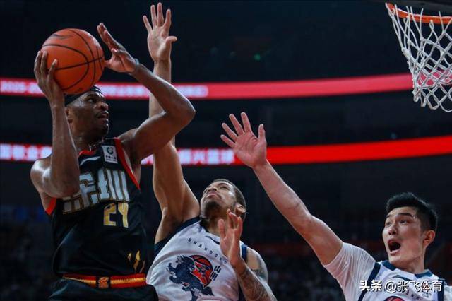 广东男篮新消息：杜锋大手一挥放弃萨林杰，北京首钢终于裁掉贝利