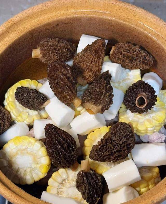 原创            清明到谷雨，建议大家：多吃4个脾胃喜爱的食物，越吃气血越足