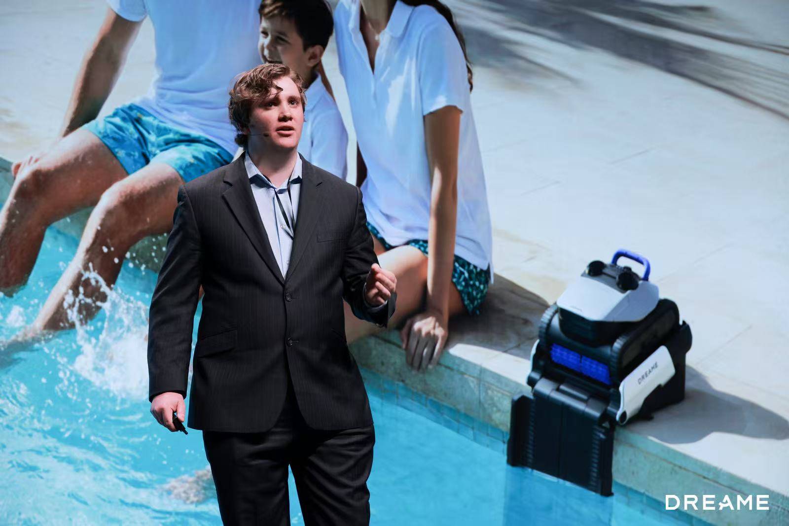 云看追觅硅谷发布会：真正的解放双手，是连最后一步都不用你伸手