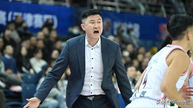 广东队凉了？杜锋执教能力被完爆，徐昕回归广东只剩时间问题