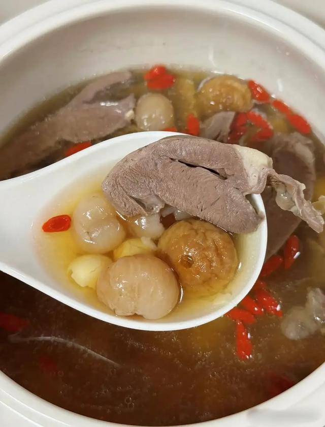 原创            立夏养心胜过吃参！这才是“养心三宝”，一觉到天明！