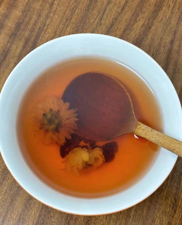 原创            立夏后开始，每天杯里泡一点！清肝明目排热毒，清爽迎夏天！