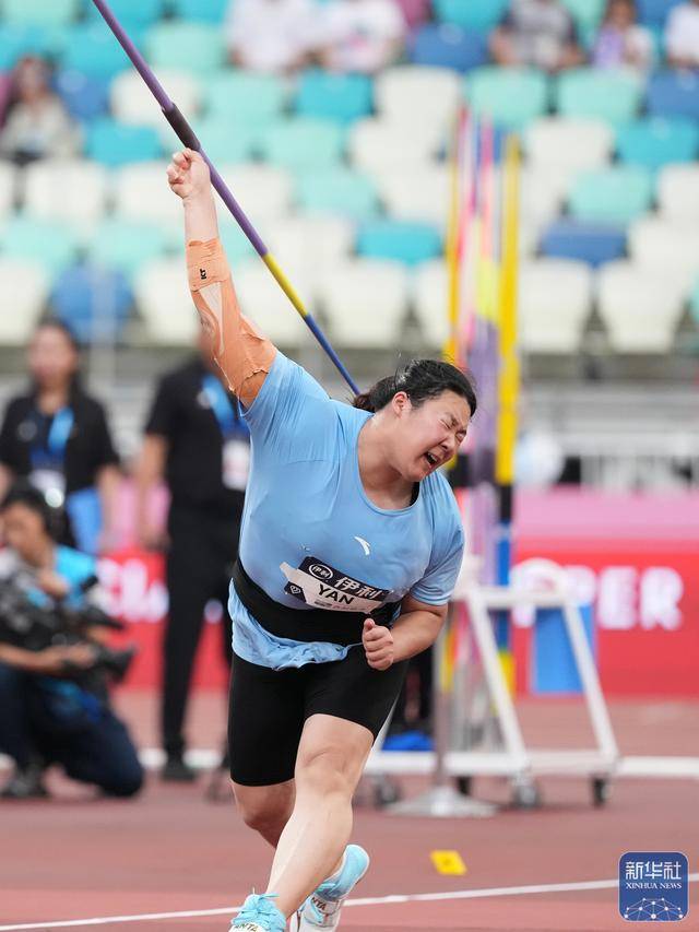 田径钻石联赛厦门站：严子怡刷新女子标枪亚洲纪录、世界青年纪录