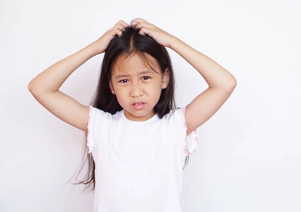 孩子几岁来月经正常？早发育是性早熟吗