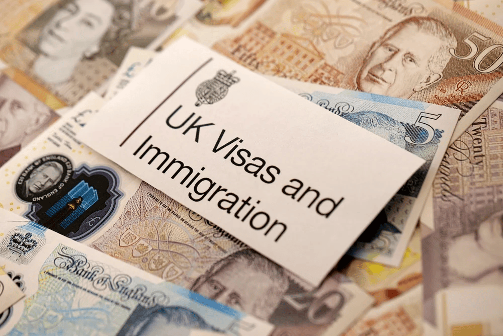 乐鱼体育- 乐鱼体育官网- APP世界杯指定平台英国官宣中国留学生签证暴跌15%！赴英留学不香了？背后藏着两个“推手”