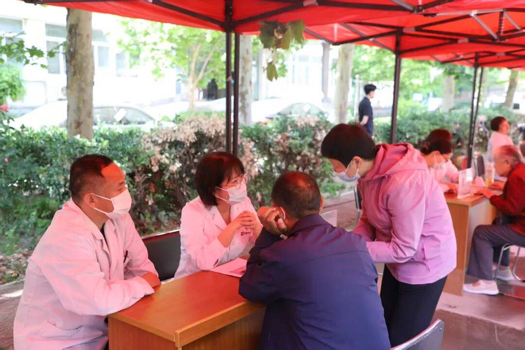 包含安定医院老年人看病代挂号-术后康复就医指导的词条