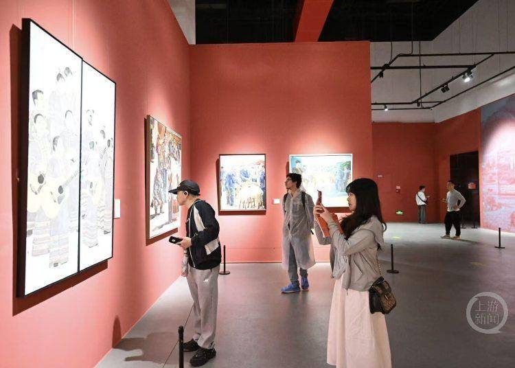 “行走的画卷：第四届西部艺术展”亮相山城