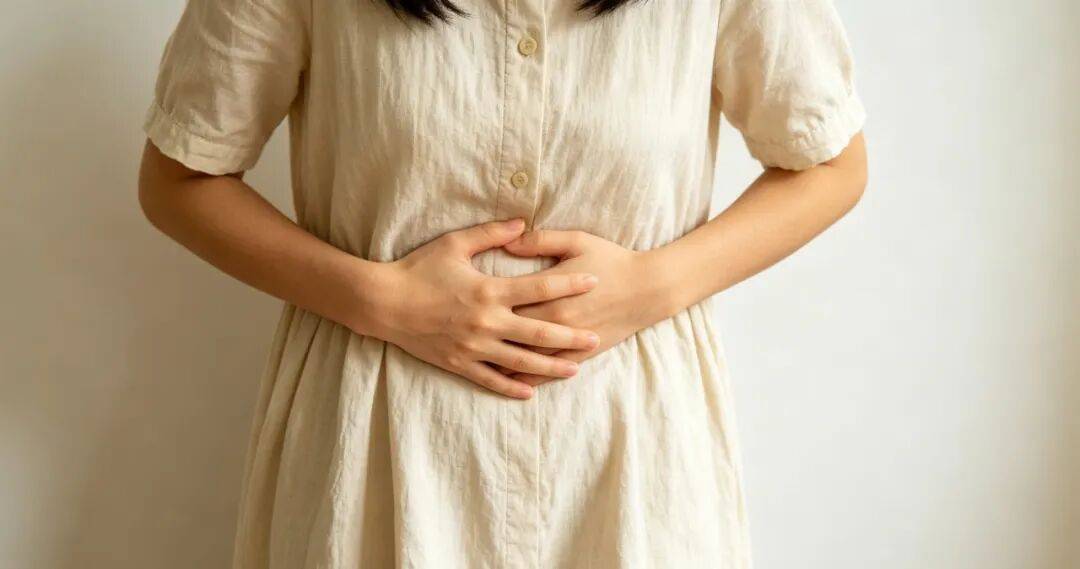 26岁女子严重痛经，自行长期服用避孕药，出现胸闷呼吸不畅就医，确诊急性肺栓塞！