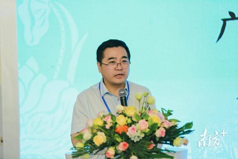 《走进阿嬷的潮汕》新书首发暨境外版签约仪式在京举办