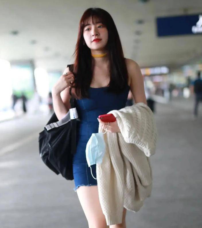 央媒终于出手了！管不住下半身的黄一鸣被女儿撕下仅剩的体面