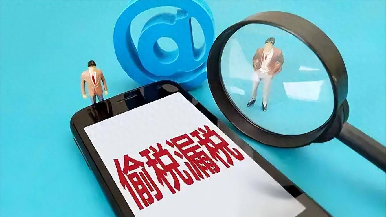 彻底凉凉！又一百万粉网红因偷税塌房网友：活该！