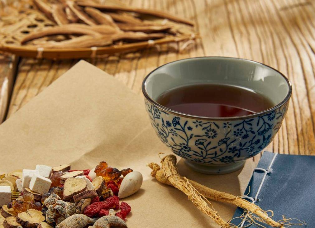 原创            转告家人：这5种中药，不建议长期服用，别等肝肾病变才后悔