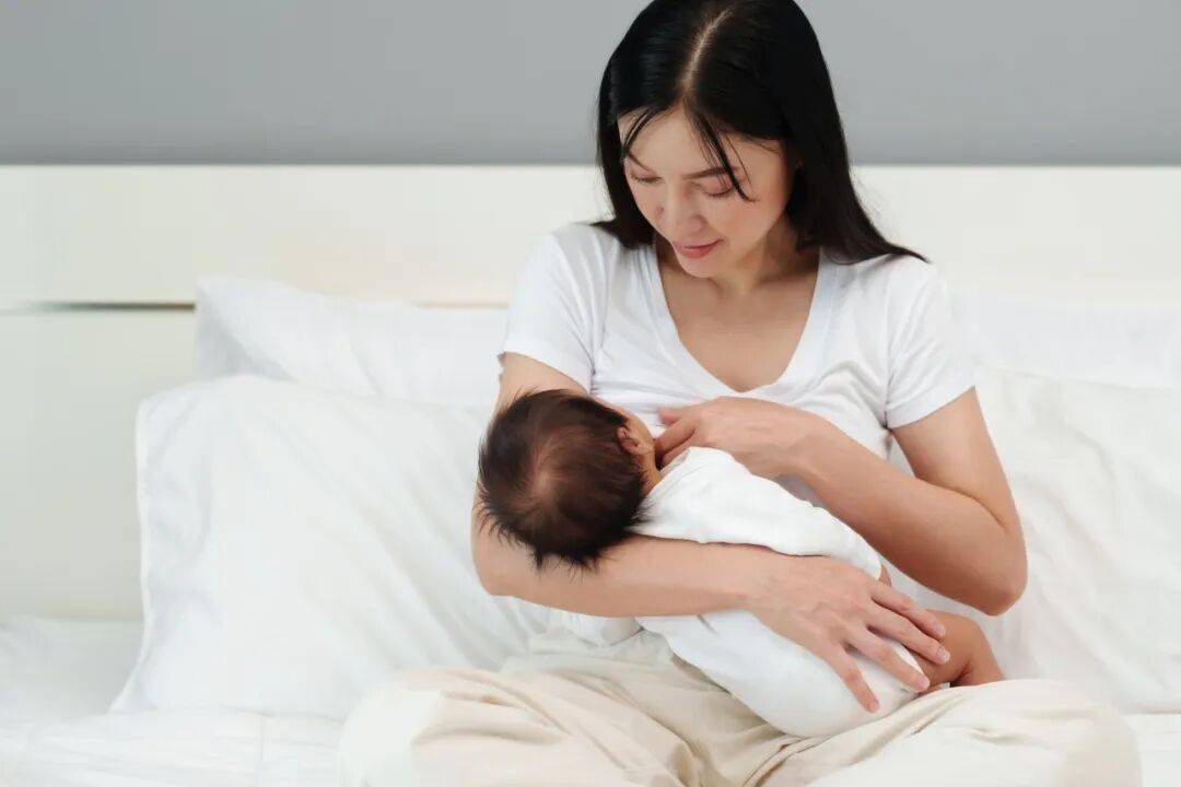 哺乳期堵奶，敷卷心菜、土豆片有用吗？