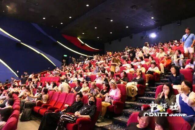 参考消息刊文：《给阿嬷的情书》在台湾火爆首映