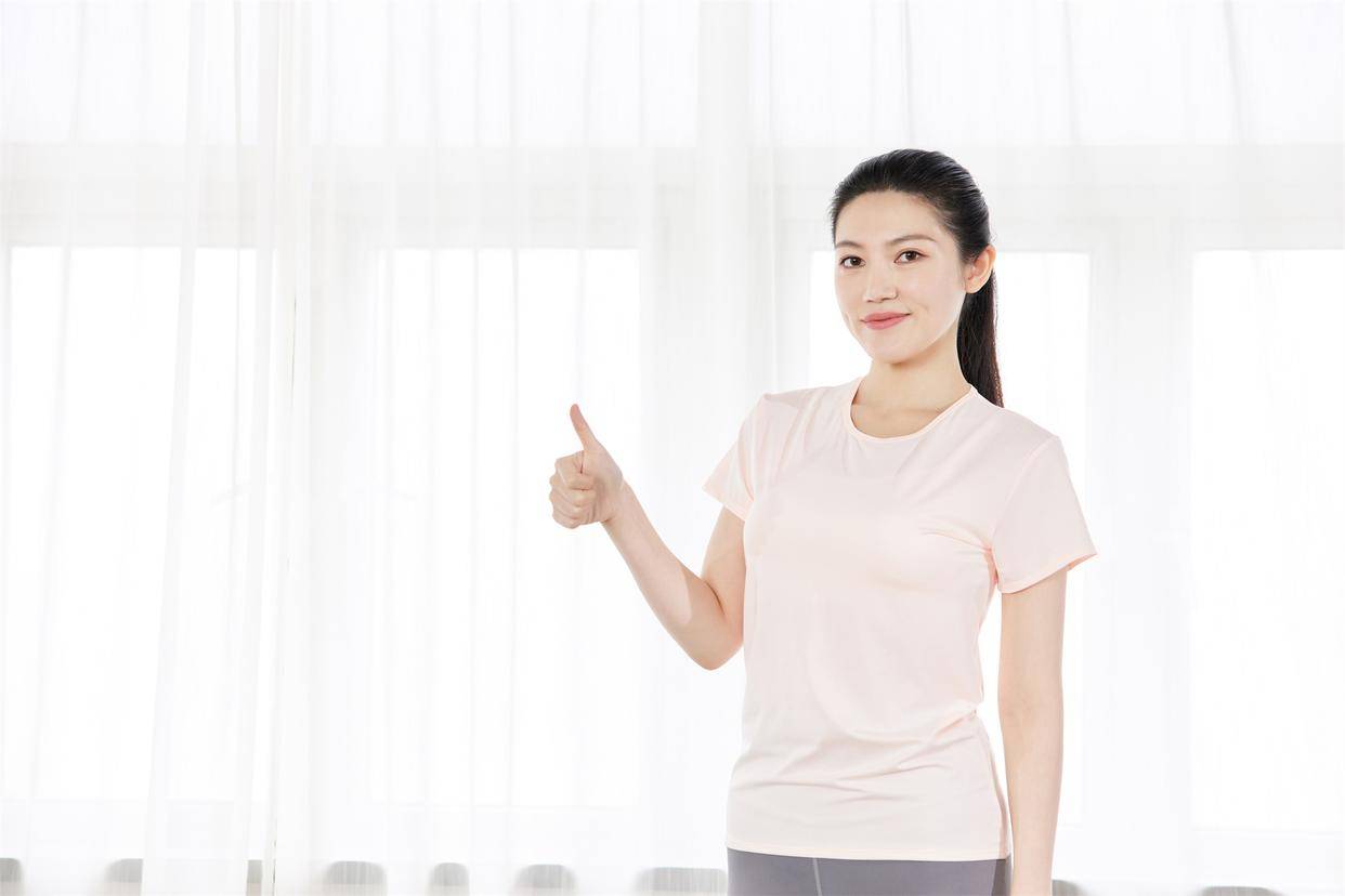 女子称母亲食用八宝粥发现玻璃碴 事后向厂