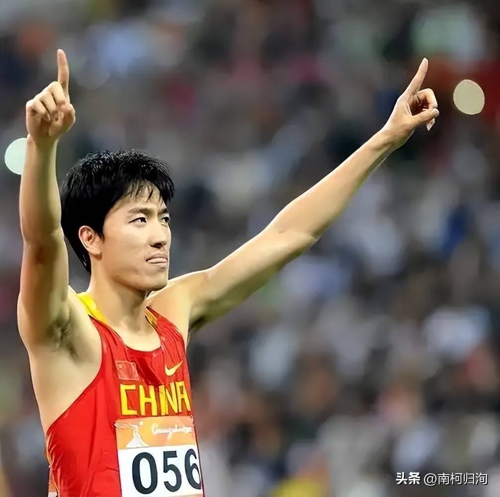 被逼二选一！43岁刘翔深夜发文求助，原来姚明当年早已看透一切
