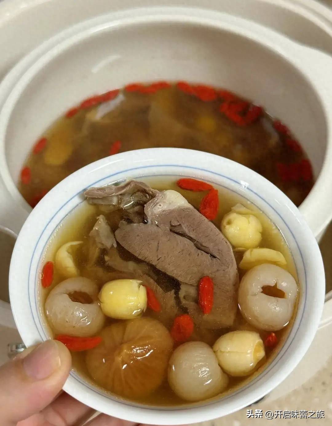 原创            立秋别只喝白开水！多喝这3款家常养生汤，润燥安神养气血