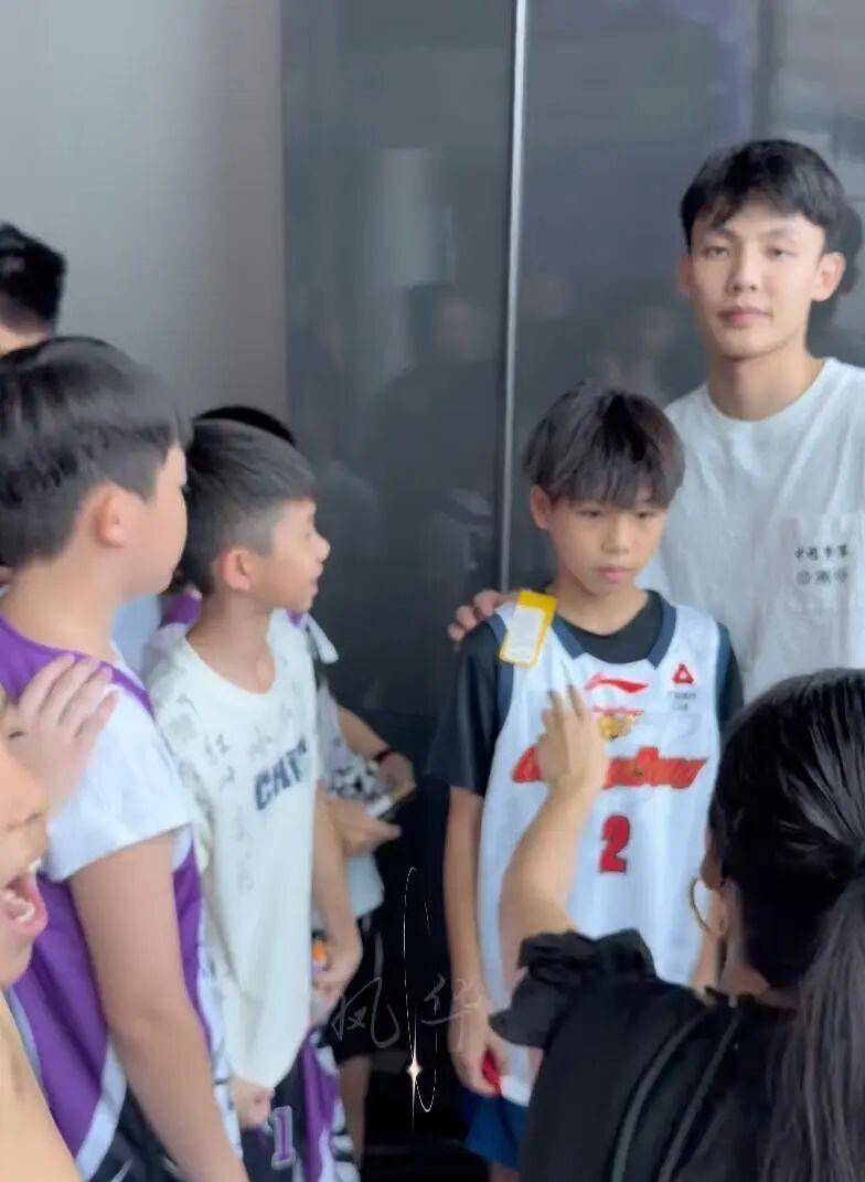 中国男篮集训名单