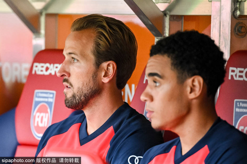 王军：U20女足战术执行坚决，期待黄嘉欣赴欧历练