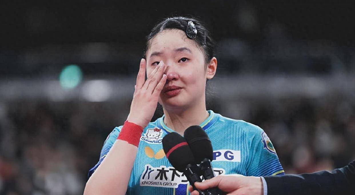好感拉满！张本美和夺冠落泪，对父亲一句话道出隐情 中文道谢观众